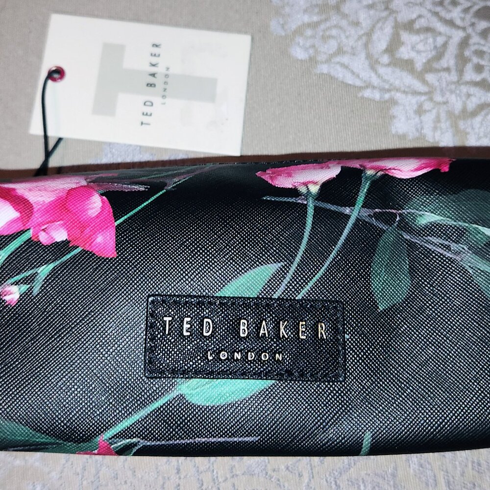 Ted Baker London Floral Loaf Cosmetic Pouch - NWT